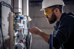 Circuit Breaker Repair