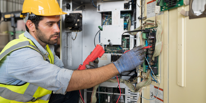 Common Commercial Electrical Maintenance Tasks